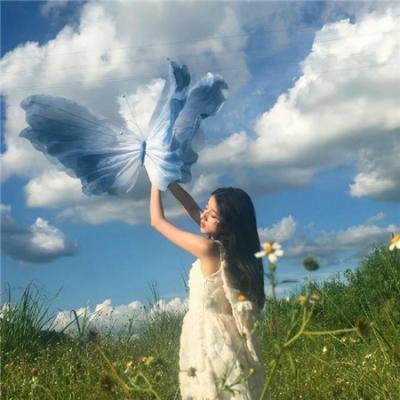 女机械人